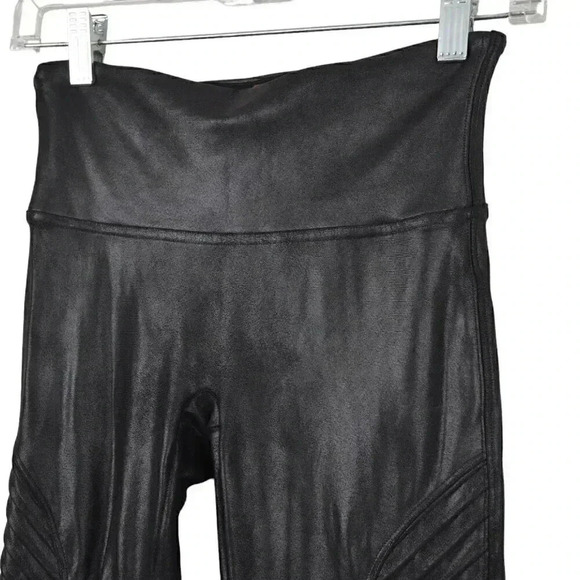 Spanx Faux Leather Moto Leggings Black Shaping Waistband Size Small - Picture 6 of 14